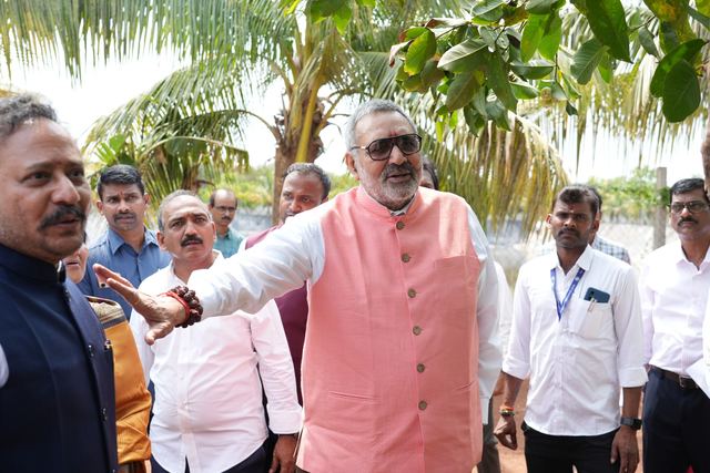 Welcoming the Union Textiles Minister, Mallavalli, 2026